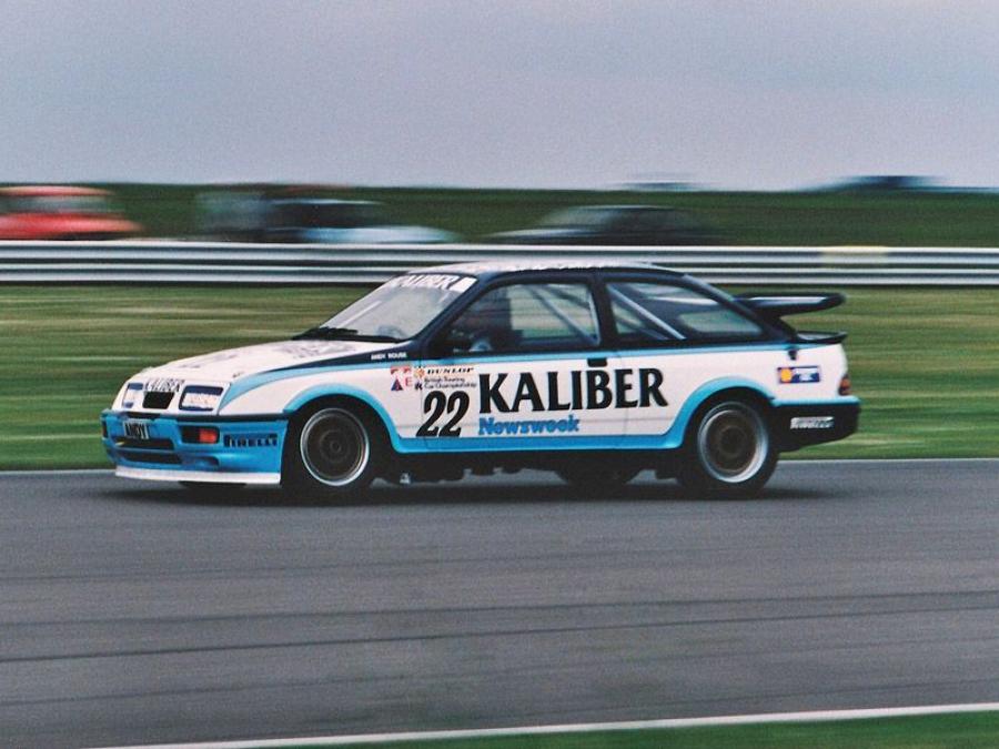  Ford Sierra RS500 Cosworth BTCC 1988 года  (фото 11 из 22)